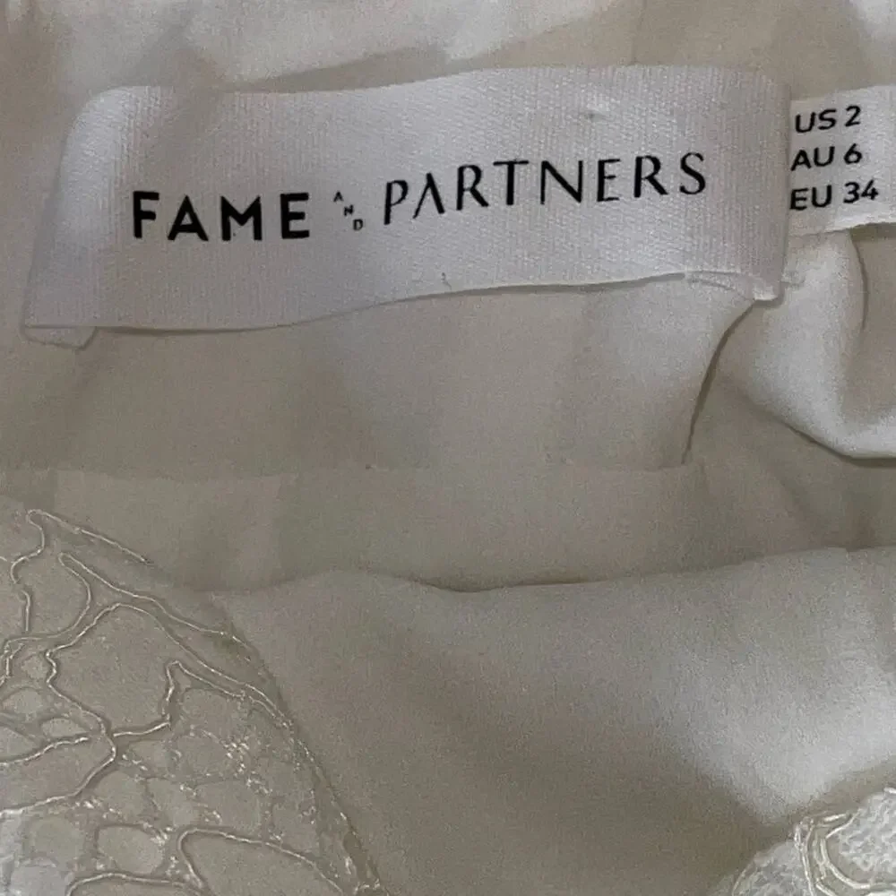 Fame and Partners Charlotte White Maxi Dress Size 2 - Picture 15 of 16